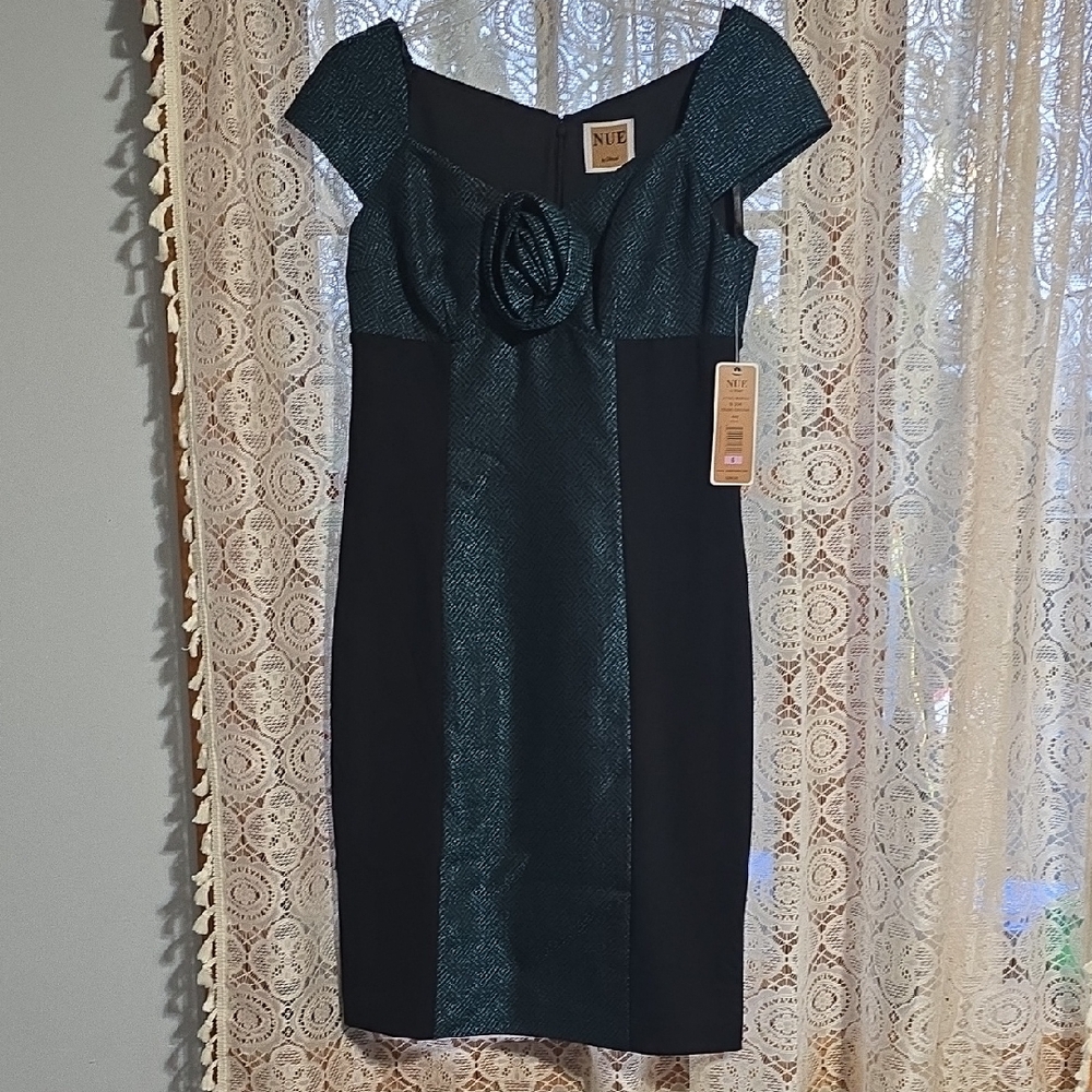 NUE by Shani Dress Size 6 • Teal & Black Sheath • NWT • Sculpted Cocktail Dress